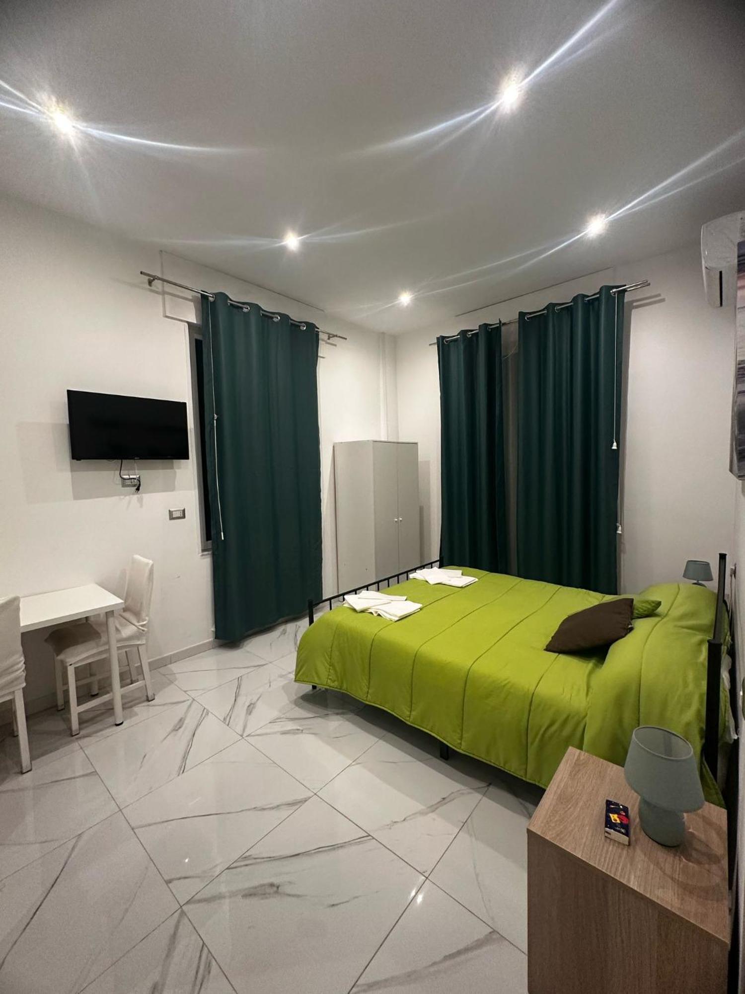 M2 Apartment 那不勒斯 外观 照片